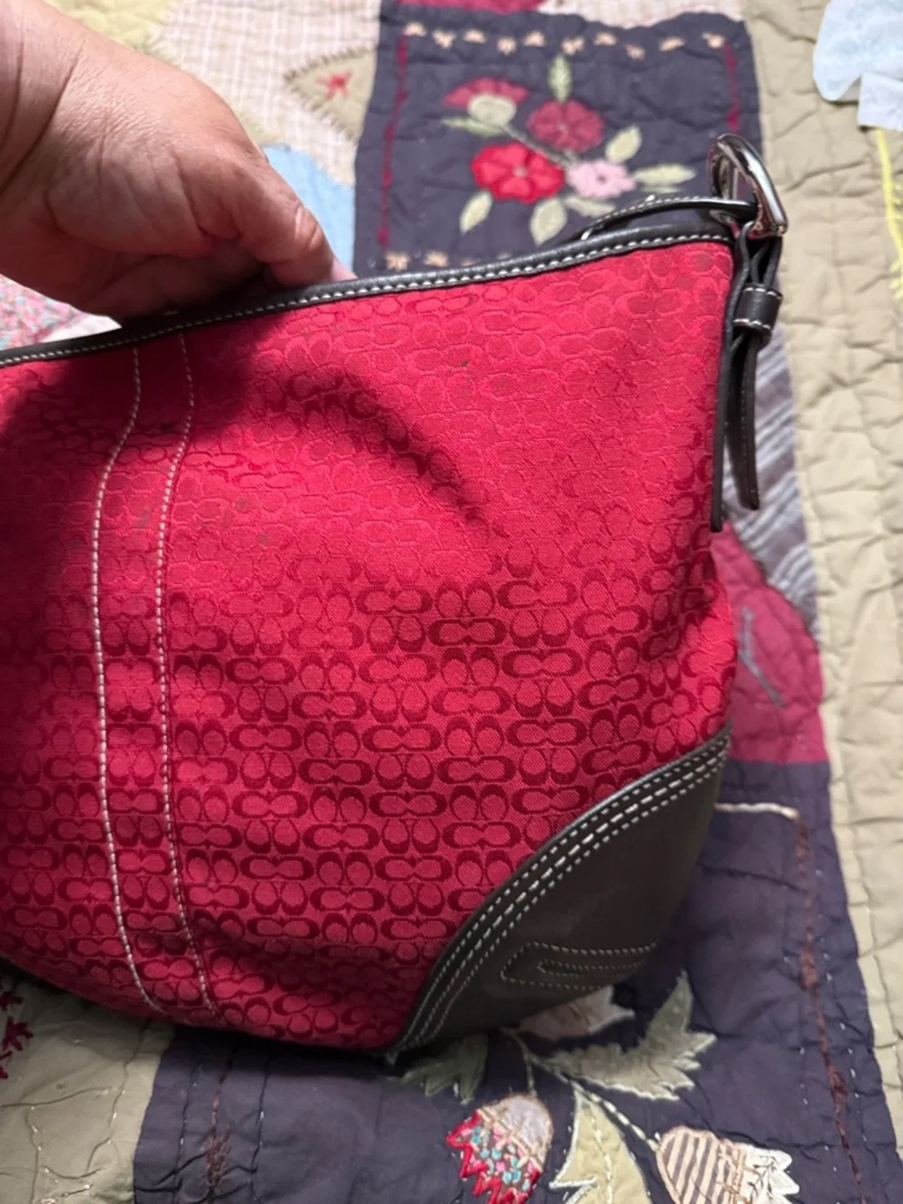 Red and chocolate large soho boho Coach purse - Picture 7 of 9